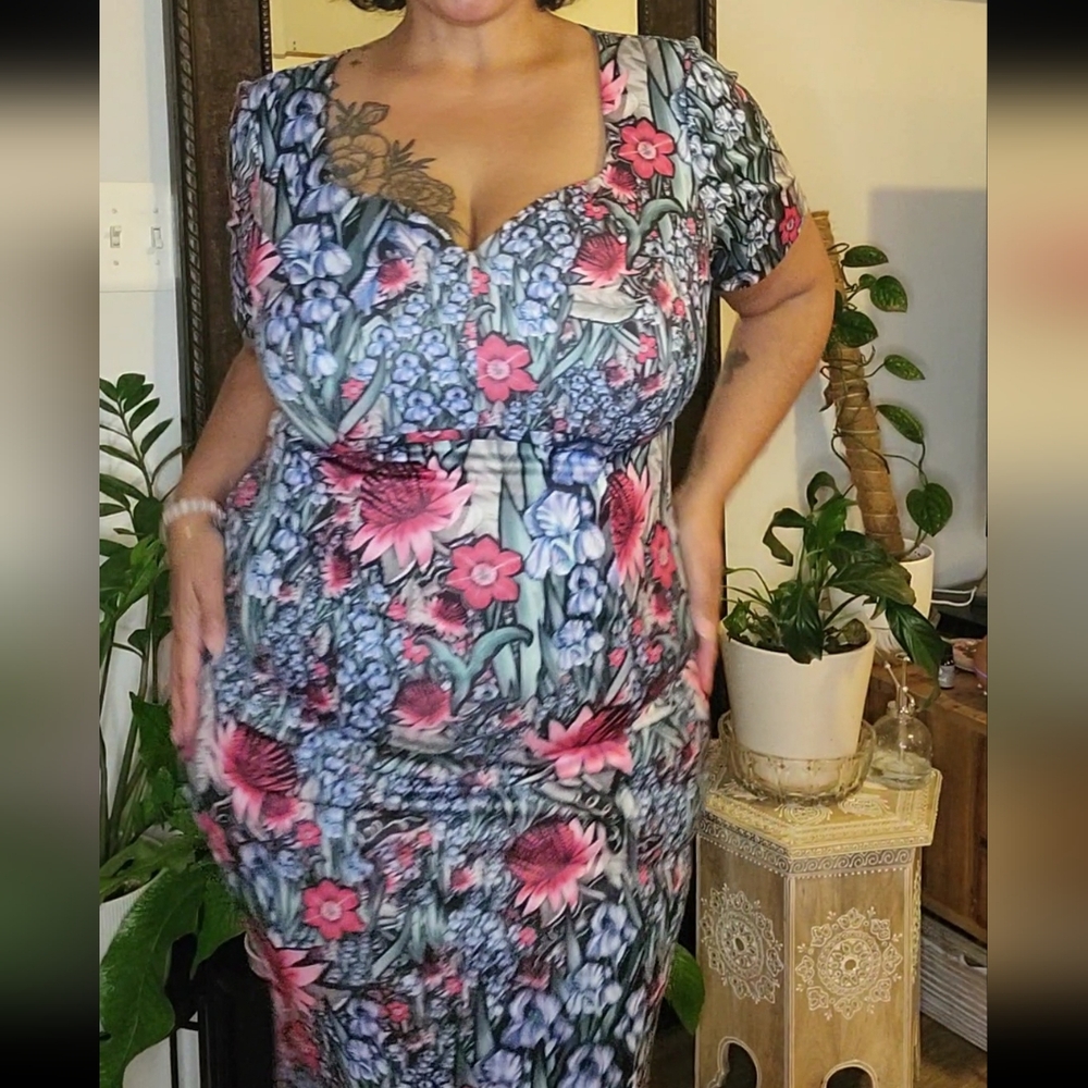Asos Curve wiggle dress (B3)